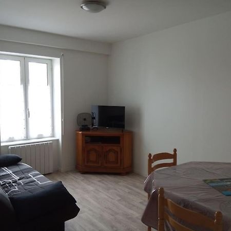 Appartement A 50M De La Plage Saint-Michel-en-Greve Exterior photo